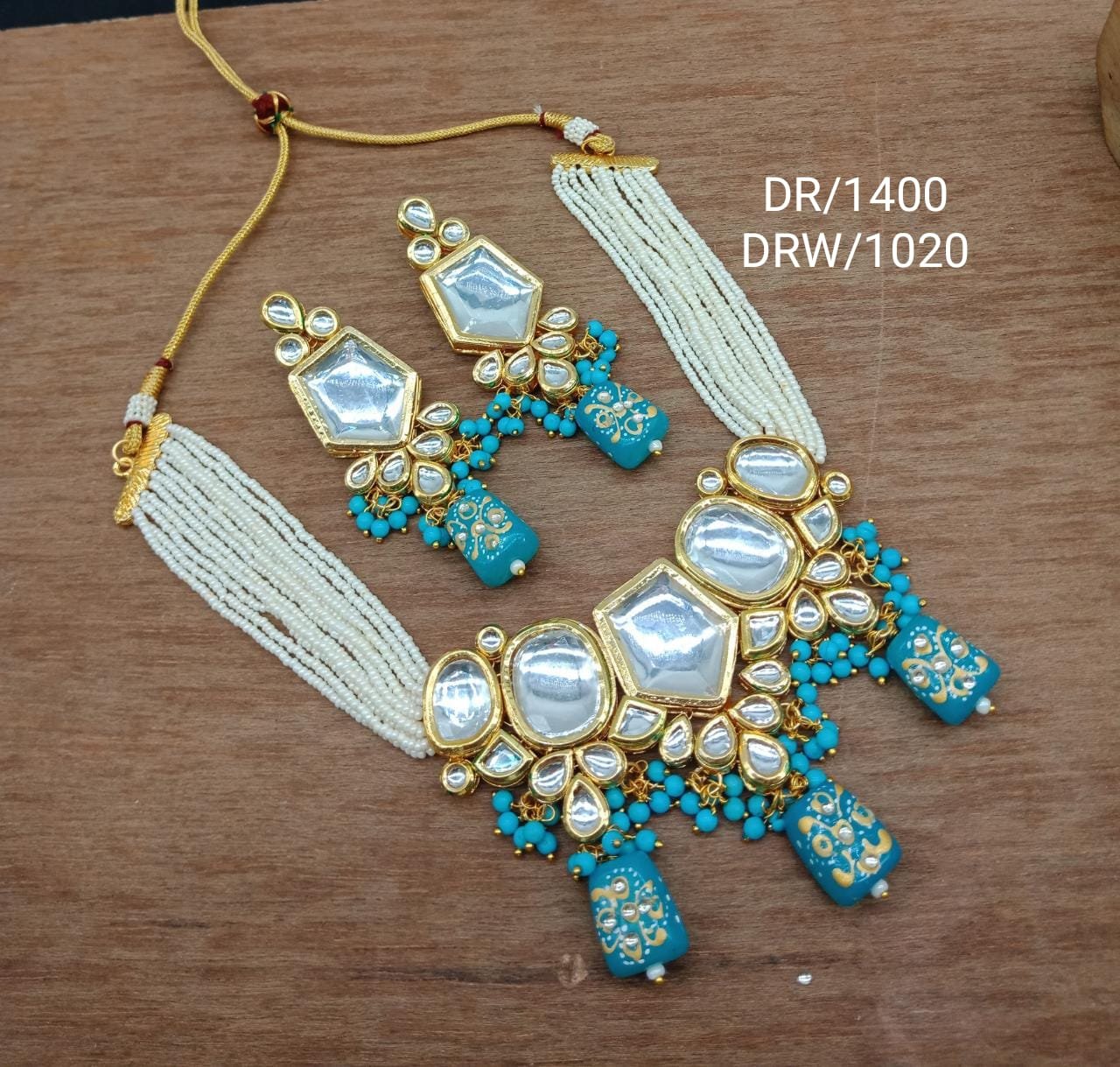 gold plated kundan stone and beaded necklace set 2bb33d1d